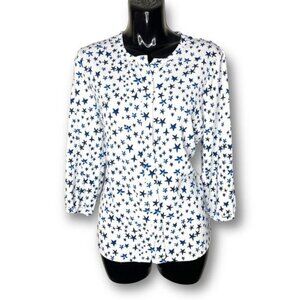 C&E Size M White Blue Stars Patriotic Gauzy 1/4 Button Flowy 3/4 Sleeve Blouse